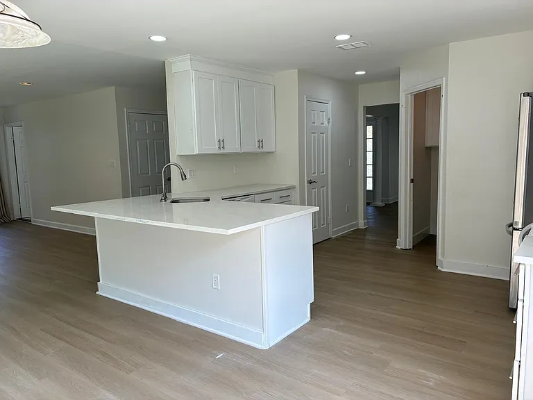 5 Sandcastle Ct — Photo 7