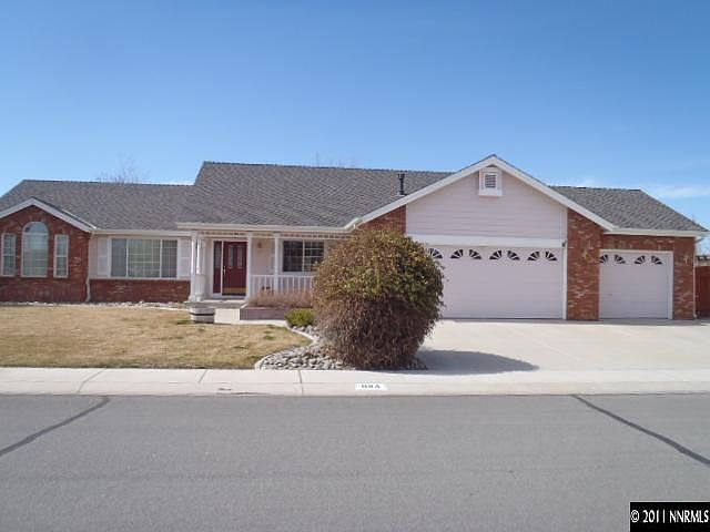 1st image of 984 Winter Green Dr