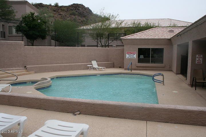 2nd image of 1716 W Cortez St #257