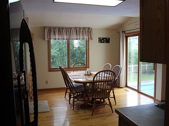 2nd image of 9452 Hawkeye Dr
