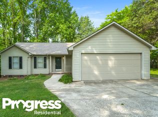 6262 Morehead Rd, Harrisburg, NC 28075