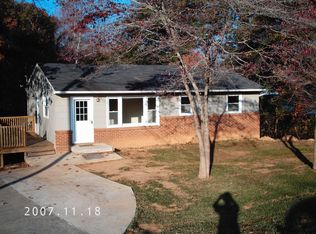 2711 Douglas Dr, Gastonia, NC 28054