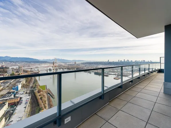 660 Quayside Dr #3602, New Westminster, BC V3M 0P1