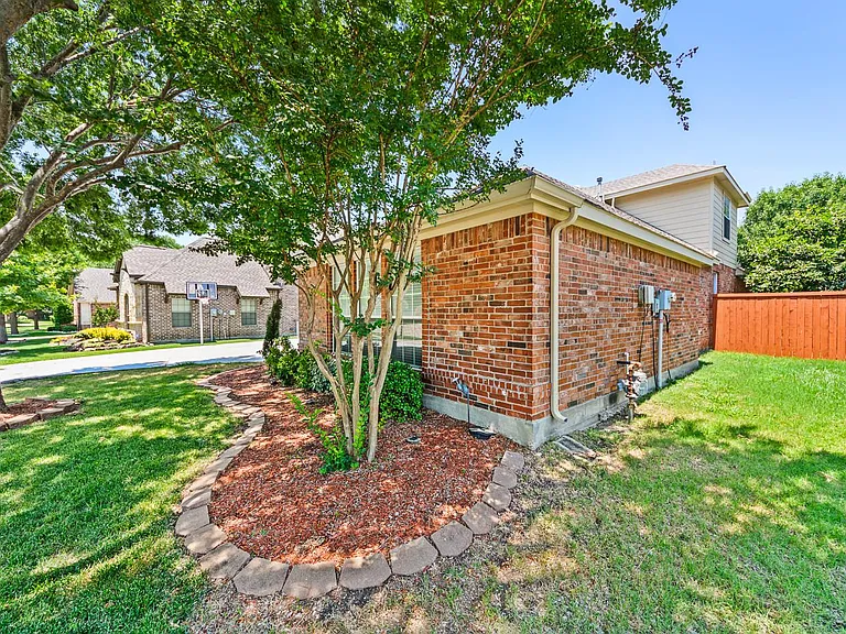 1503 Terlingua Ct — Photo 2