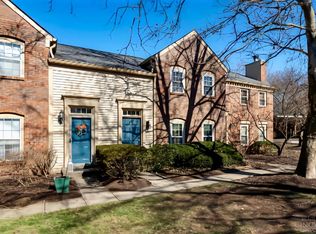 12 Woodsview Ln #12, Cincinnati, OH 45241