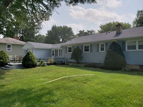 2nd image of 314 E Pine Ave