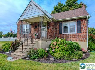 154 Trumbauersville Rd, Quakertown, PA 18951