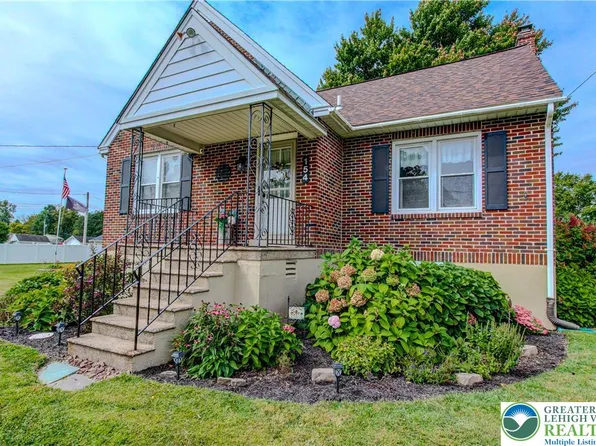 154 Trumbauersville Rd, Quakertown, PA 18951