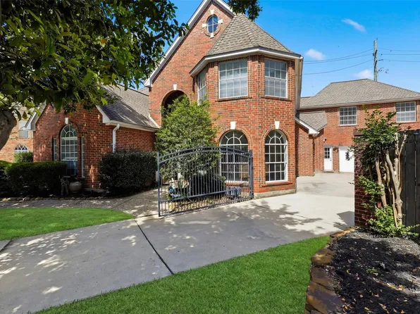 7006 Centre Grove Dr, Houston, TX 77069