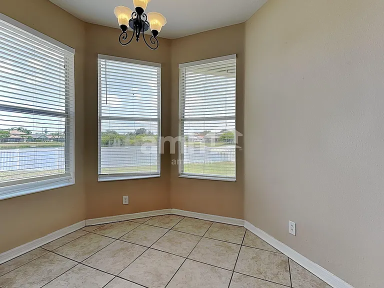 418 Durham Shore Ct — Photo 6