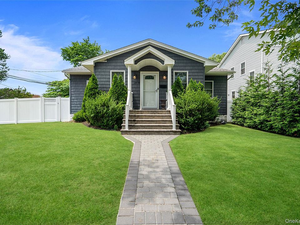 1st image of 2978 Grand Boulevard