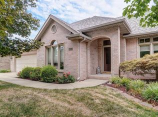 4682 S Parkhill Ave, Springfield, MO 65810