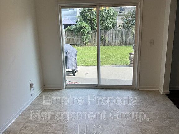 5th image of 478 Freshwater Dr