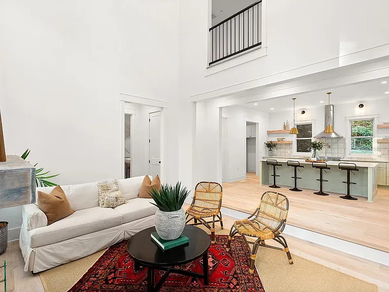 1108 Lenore St — Photo 39