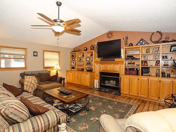 4th image of 1 Burghead Ln