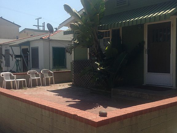 5th image of 833-35 Jamaica Ct