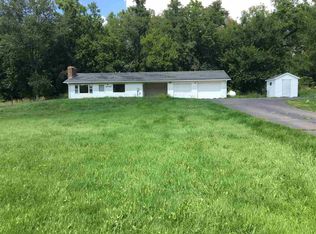 16450 4b Rd, Plymouth, IN 46563