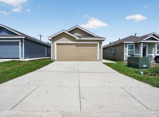 8272 Piedra Medina, San Antonio, TX 78252