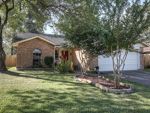 4th image of 2706 Foliage Green Dr