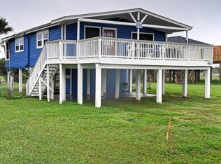 4102 Surf Dr, Galveston, TX 77554