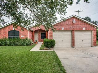 1040 Bennett Rd, Alvin, TX 77511