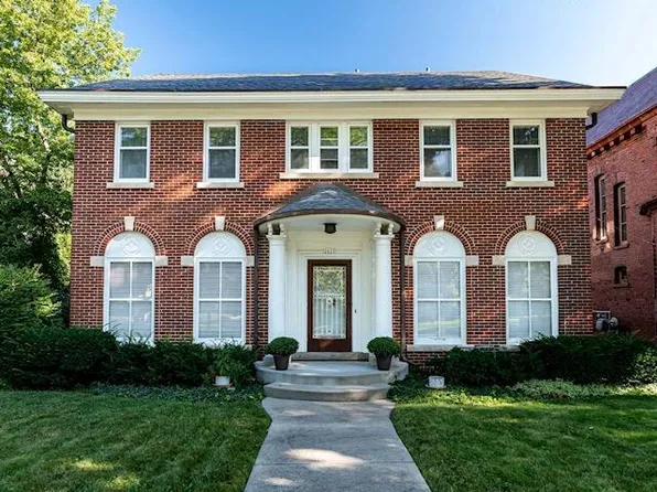 2620 East Newberry BOULEVARD, Milwaukee, WI 53211