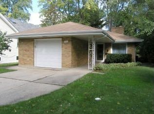 110 E Adams St, Villa Park, IL