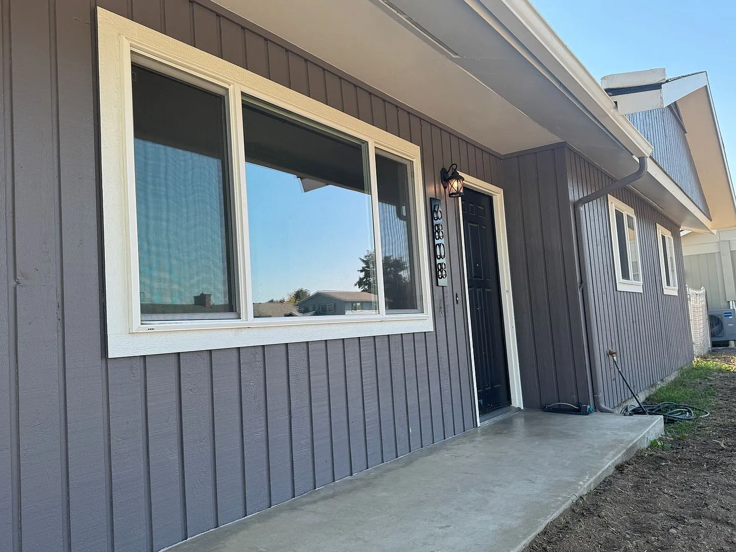 Non-Refundable & Security Deposit Total: $2300.00 — Photo 4