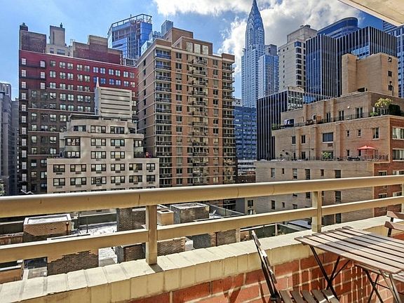 5th image of 232-236 E 47th St #10B