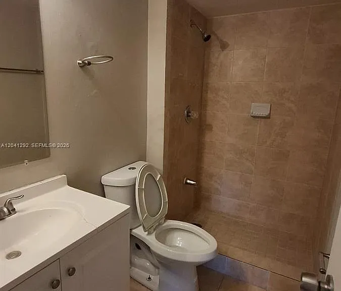 496 NW 165th Street Rd #D612 — Photo 10