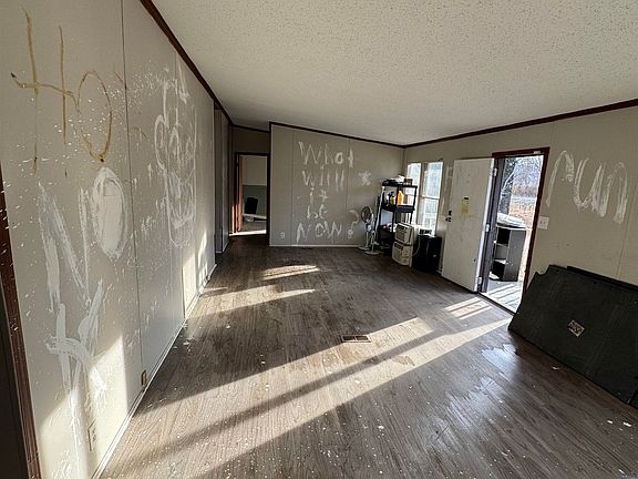 2nd image of 4440 Coleman Rd