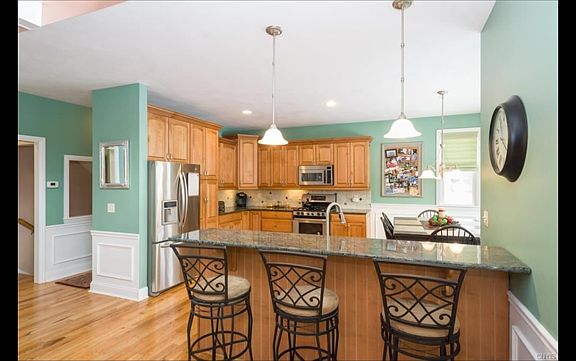 5th image of 2977 Nabil St