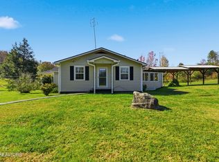 3623 Sugar Grove Valley Rd, Harriman, TN 37748