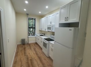 217 7th Ave APT 2R, Brooklyn, NY 11215