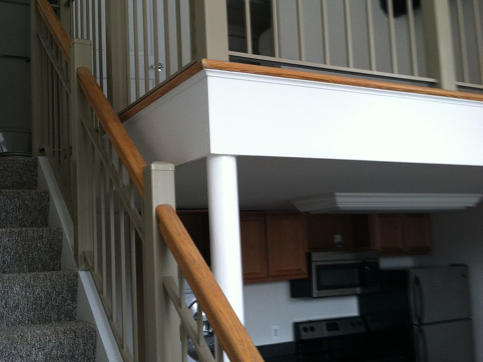 1st image of 1900 E Cary St APT 125