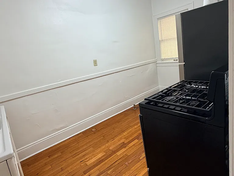 11851 Lake Ave — Photo 13