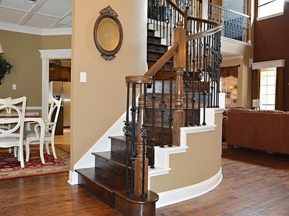 4th image of 1203 Limestone Creek Dr