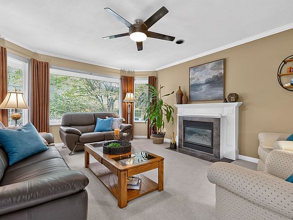 4th image of 8662 161st St