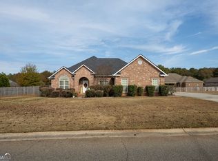 1022 Thistlewood Dr, Kathleen, GA 31047