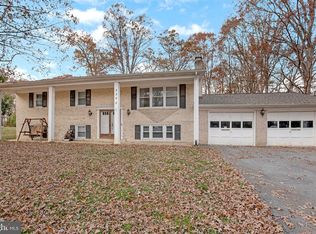 9350 Clifford Dr, White Plains, MD 20695