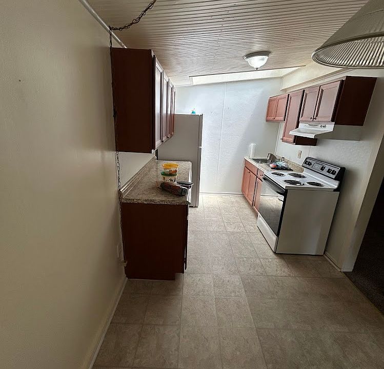 1st image of 114 Berks St #114