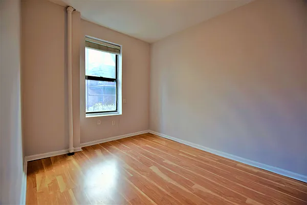 Rented by NYC Realty Brokers LLC | media 8