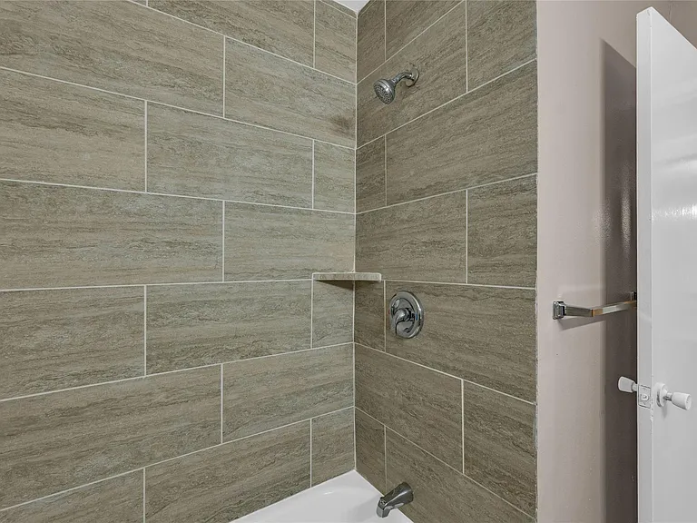 4102 Ursuline St — Photo 22