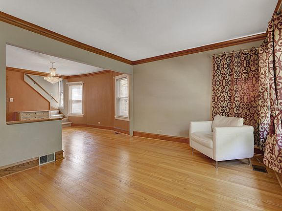 3rd image of 5729 N Menard Ave