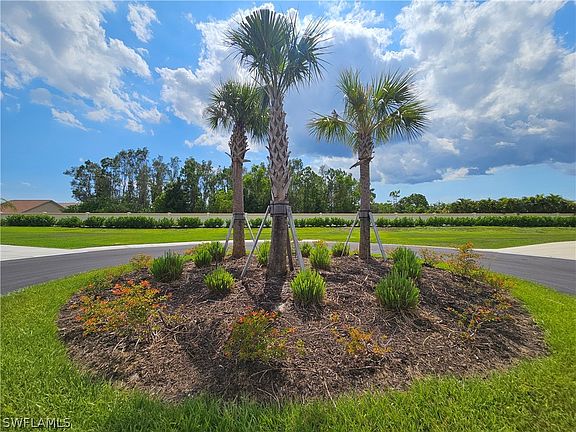 4th image of 4005 Villa Doria Ct