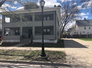 446 Plum St #3, Aurora, IL 60506