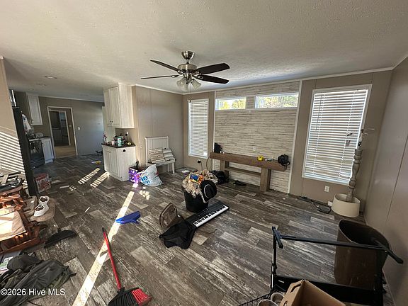 3rd image of 11521 Paradise Court