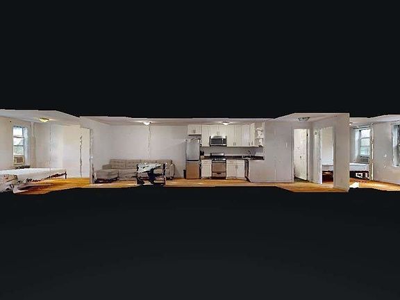 4th image of 123 E 7th St #W4