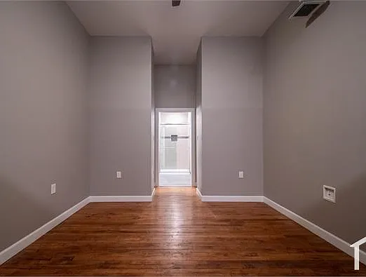 3800 Euclid Ave #105 — Photo 10