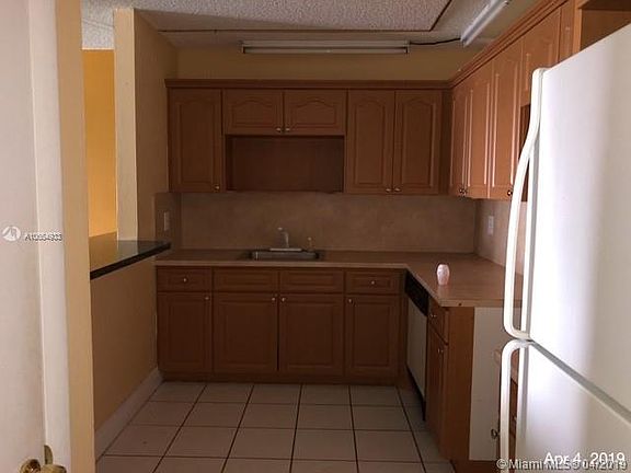 3rd image of 14850 Naranja Lakes Blvd #B4g